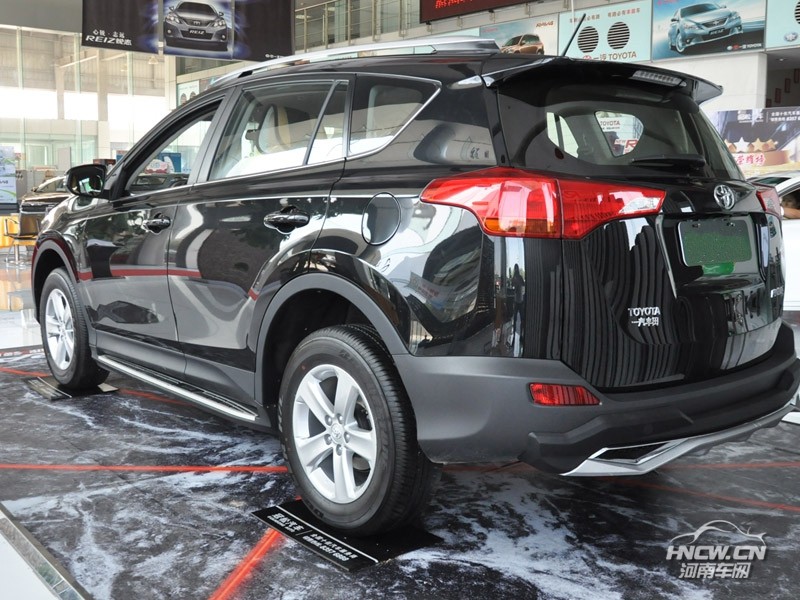 2013款一汽丰田RAV4 外观