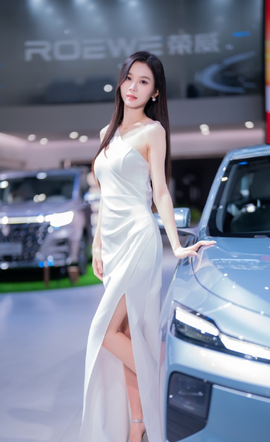 2025 广州国际车展荣威展台