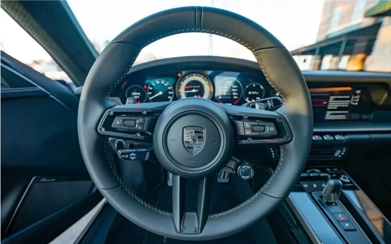 w1200_m1_yichecar_68b2a8c7685646c1a5e7e926f58b2fc9.jpeg.jpg