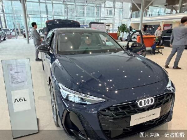 探店全新奥迪A6L：官降超10万元实价未变，华为智驾暂“缺席”